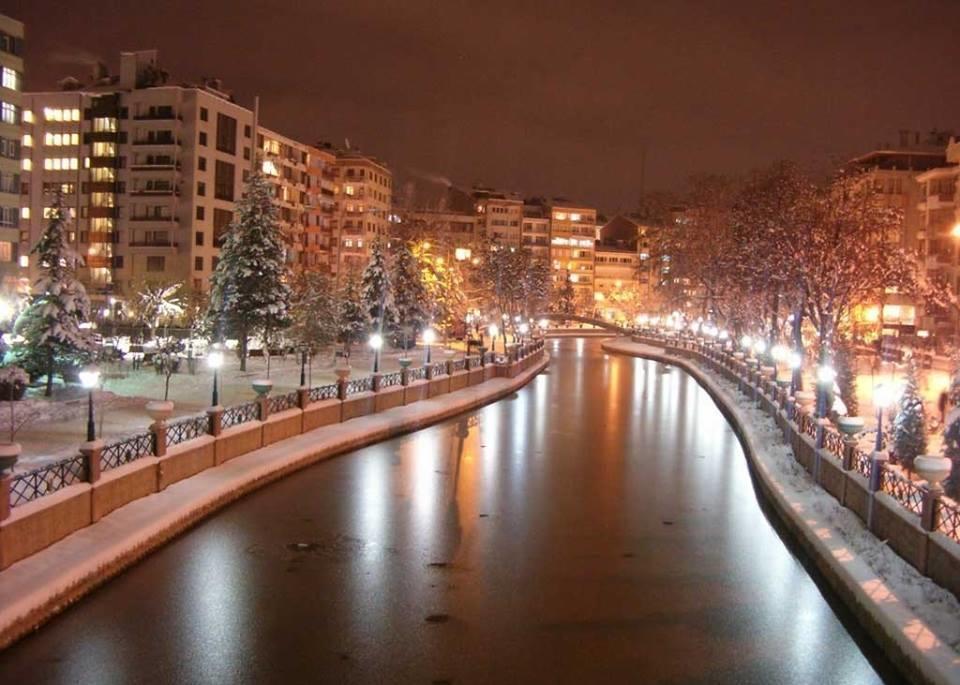 Es Albatros Hotel Eskişehir Ngoại thất bức ảnh