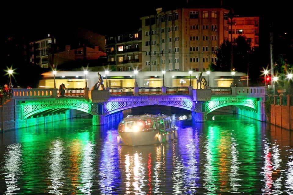 Es Albatros Hotel Eskişehir Ngoại thất bức ảnh